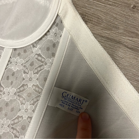 vintage white lace corset by gelmart size 32A Y2K/2000s new with tags - Picture 4 of 6
